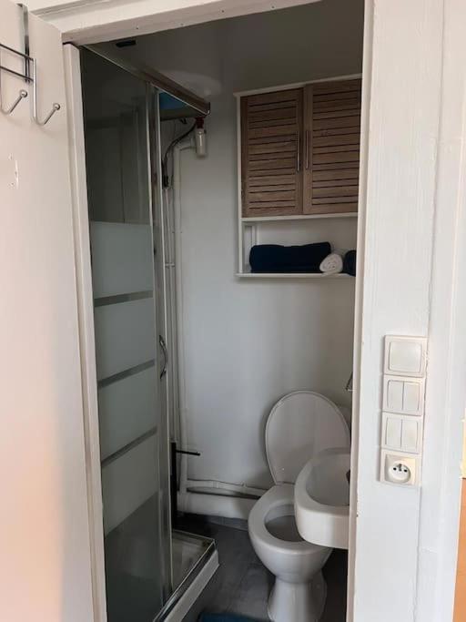 Appartement Idealement Situe Montereau-faut-Yonne Bagian luar foto